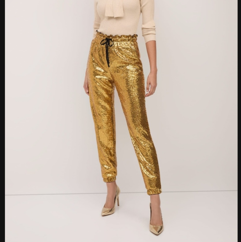 NY&Co Sequin Ruched-Waist Jogger Ankle Pant - perfect for NYE Christmas Concert